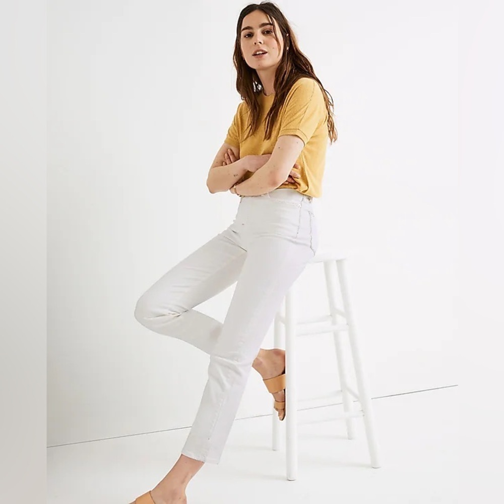 Madewell Tall Classic Straight Jeans in Tile White Size 26 Tall